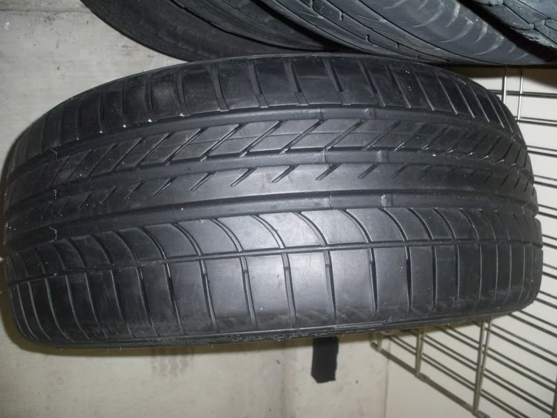 Name:  tire001.jpg
Views: 183
Size:  87.9 KB