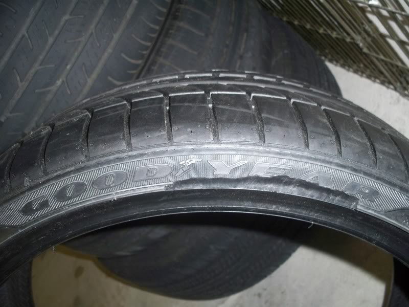 Name:  tire003.jpg
Views: 205
Size:  81.5 KB