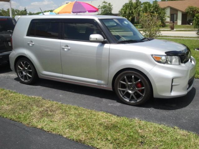 scion xb bug deflector