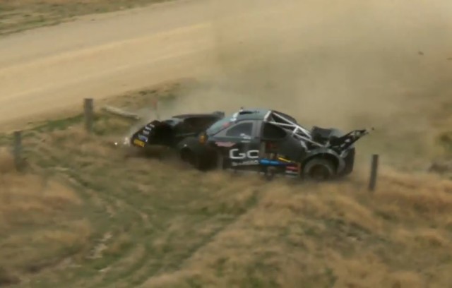 “Monster” Tajima Crashes in a GT86 Racecar